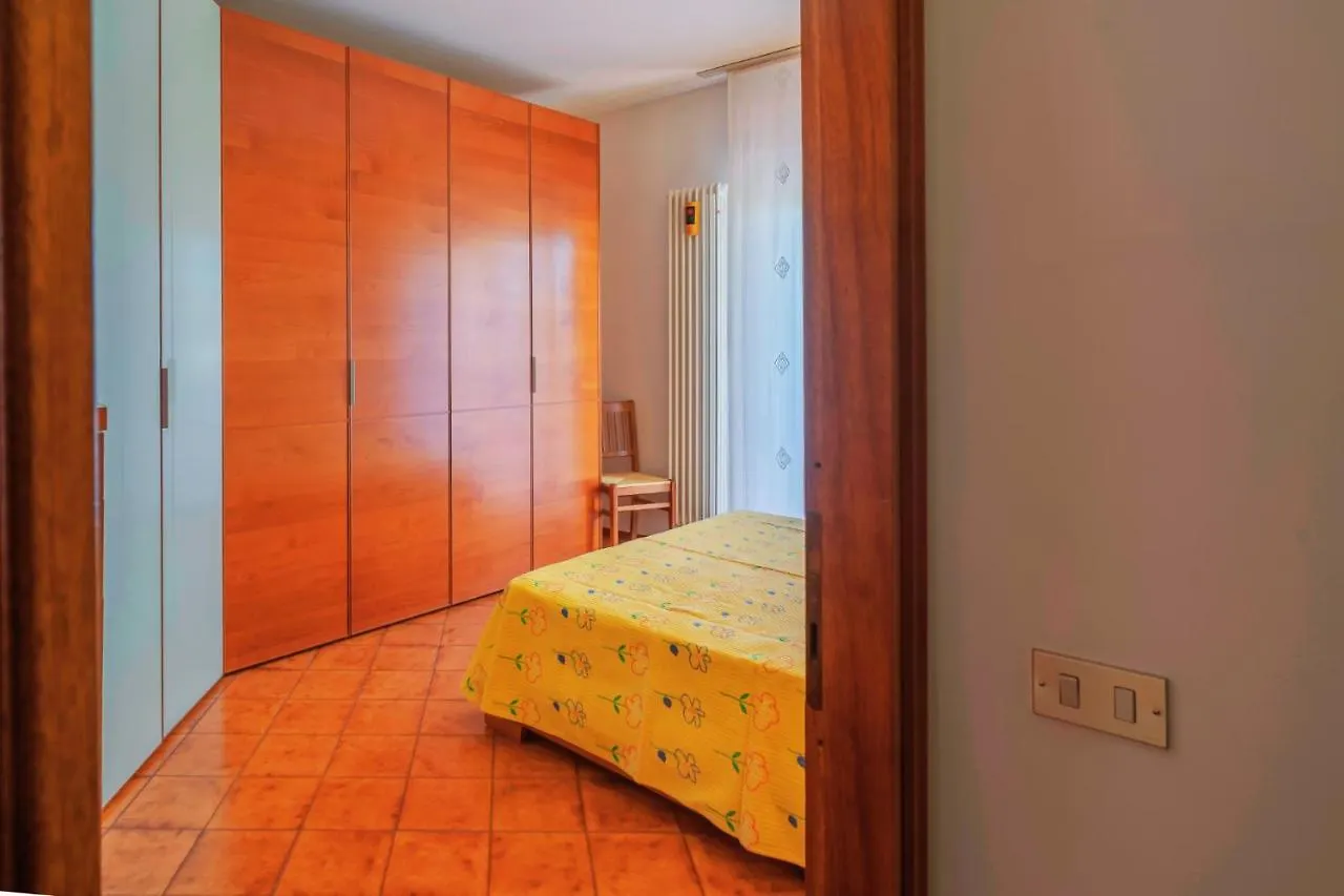 La Casa Nel Sole Apartment Grandate