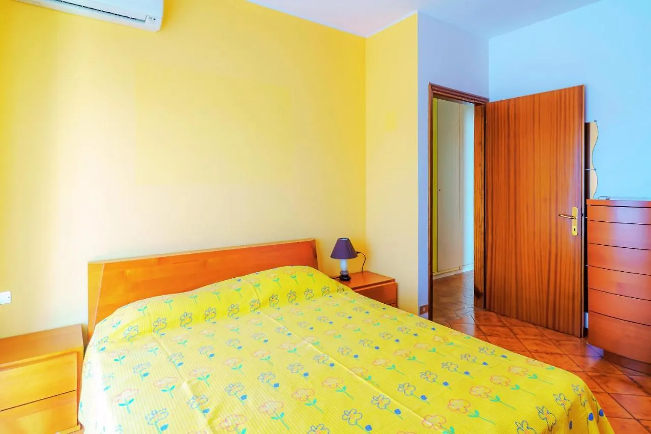 La Casa Nel Sole Apartment Grandate