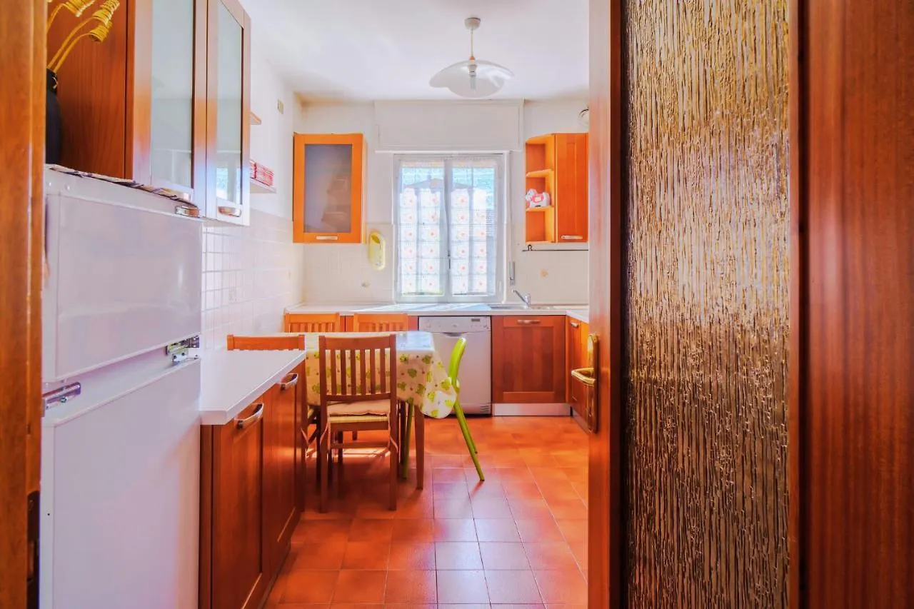 La Casa Nel Sole Apartment Grandate