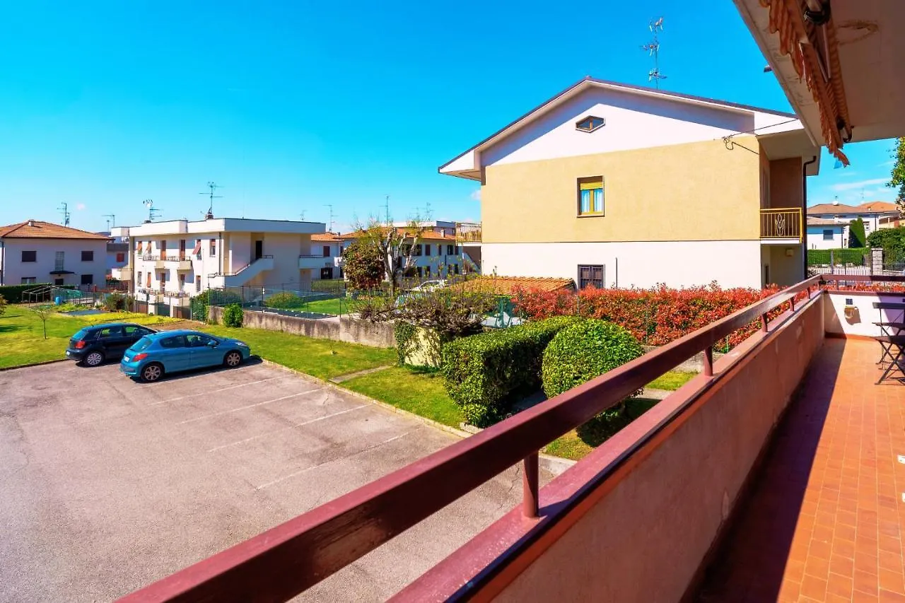 La Casa Nel Sole Apartment Grandate
