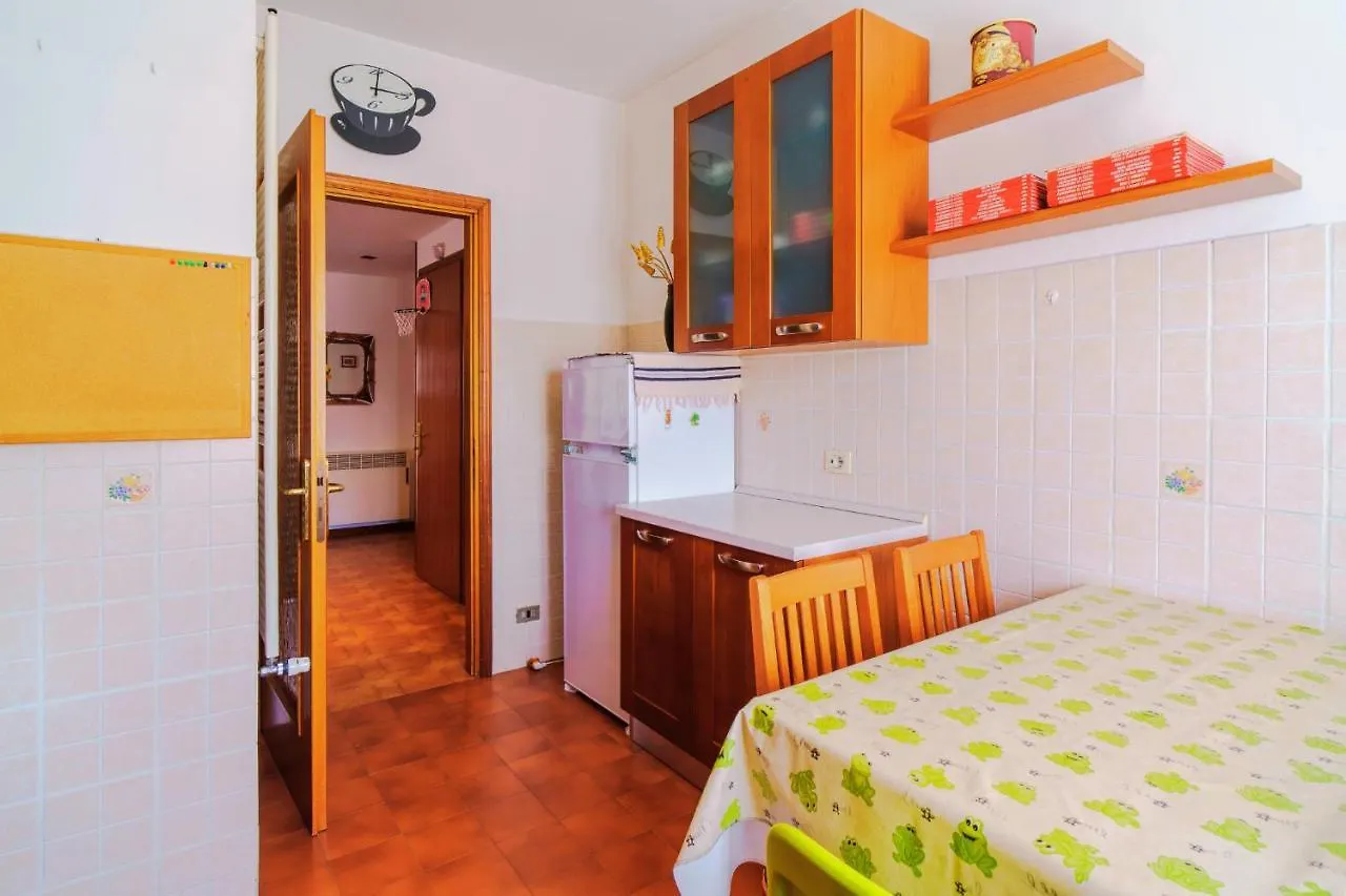 La Casa Nel Sole Apartment Grandate Italy